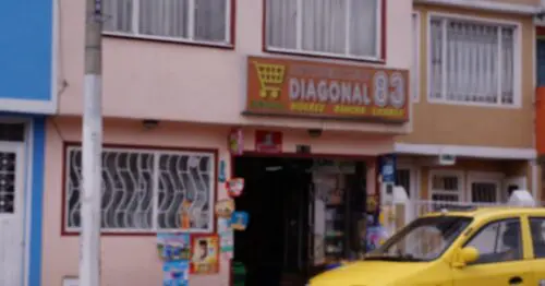 TIENDA DIAGONAL 83 CON 82 TIENDA DIAGONAL 83 CON 82